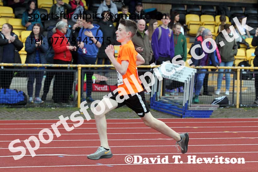800 metres, 2021 North East Grand Prix No. 2, Monkton, Wednesday, May 19th. Photo: David T. Hewitson/Sports for All Pics